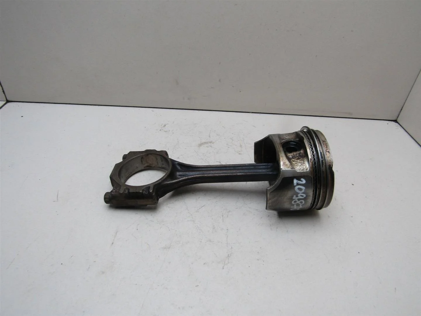 Шатун Skoda Octavia (A4 1U-) 2000-2011  [036198401]  1.4 в Вологде