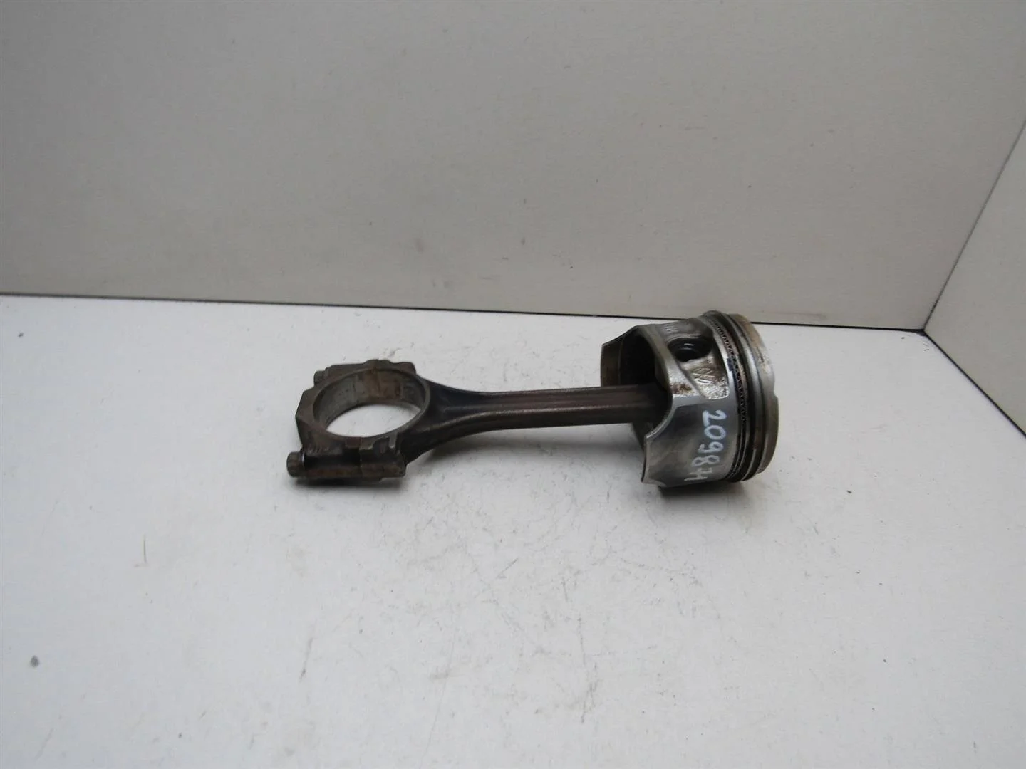Шатун Skoda Octavia (A4 1U-) 2000-2011  [036198401]  1.4 в Вологде