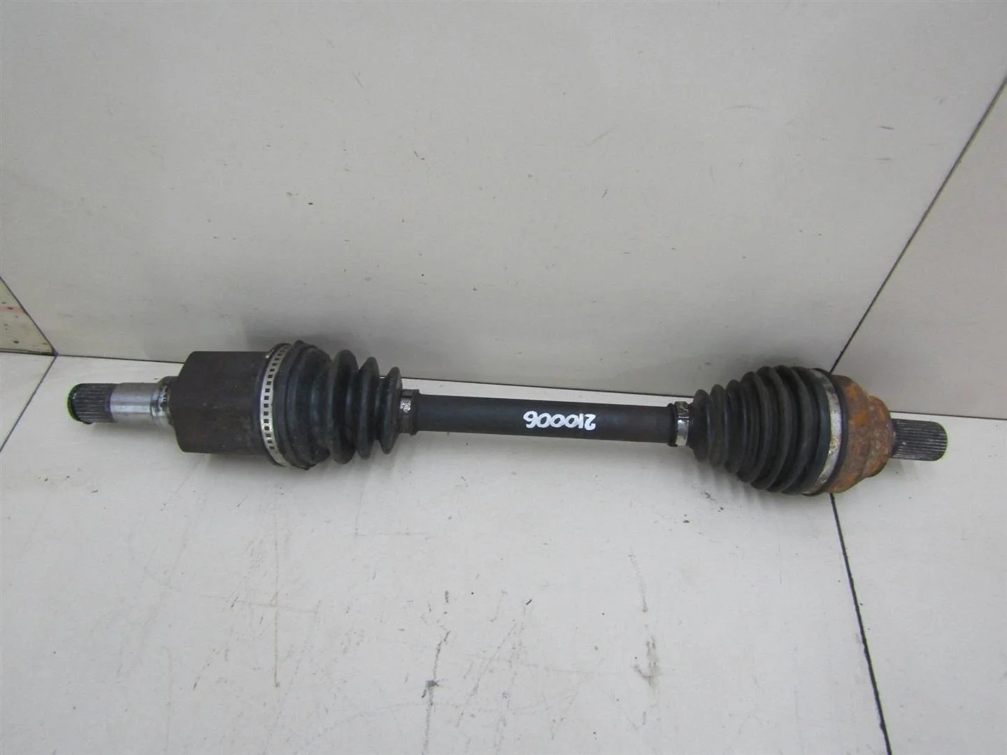 Полуось передняя левая Ford Focus II 2008-2011  [1686116]  2.0 в Вологде