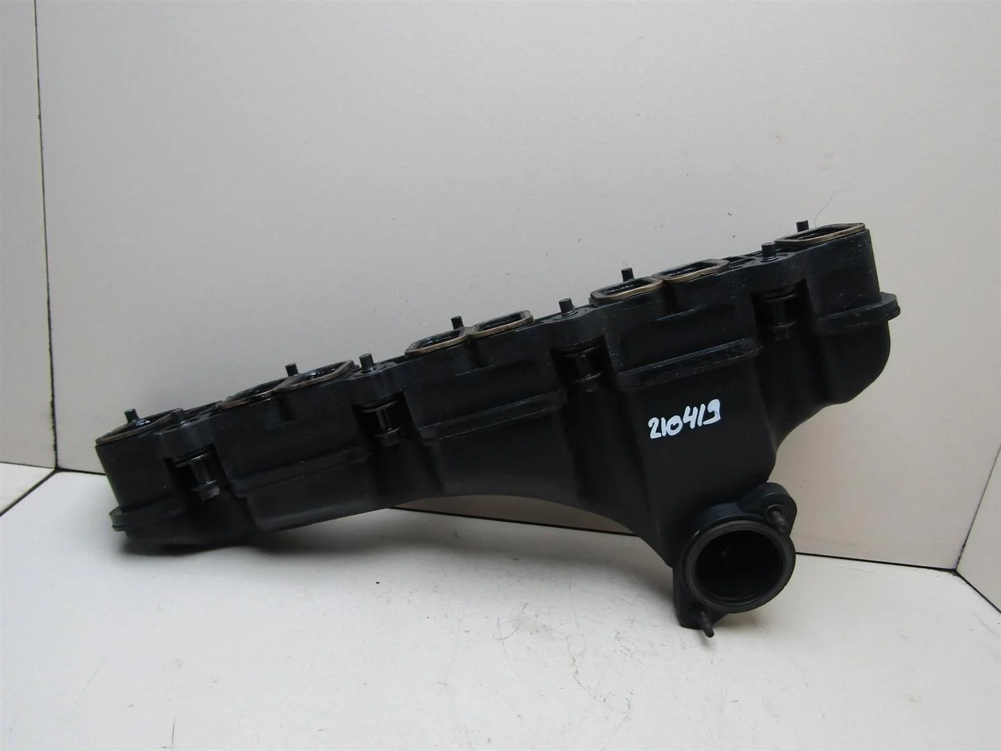 Коллектор впускной Ford Transit 2006-2013  [1236707]  2.4 JXFA  в Вологде