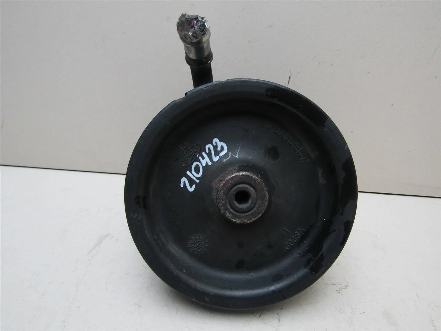 Насос гидроусилителя Ford Transit 2006-2013  [1569693]  2.4 JXFA  в Вологде