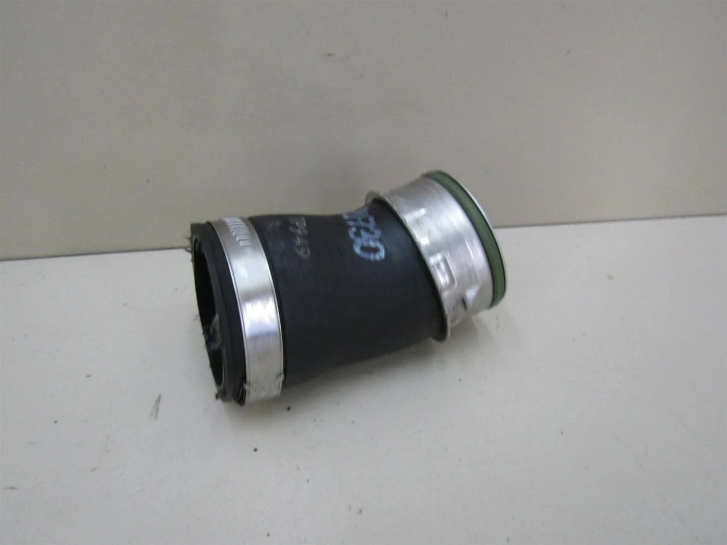 Патрубок интеркулера VW Passat (B6) 2005-2010  [1K0145828AC]  1.8 / 2.0 в Вологде