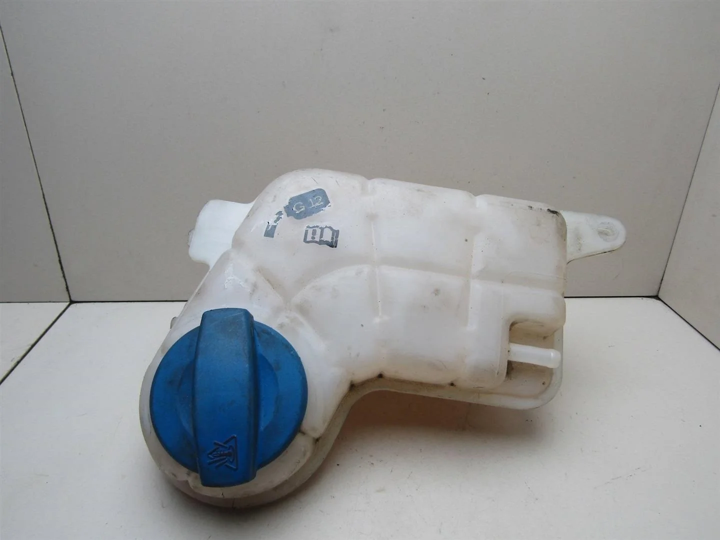 Бачок расширительный Audi A6 (C6,4F) 2005-2011  [4F0121403C]  2.4 24V BDW в Вологде