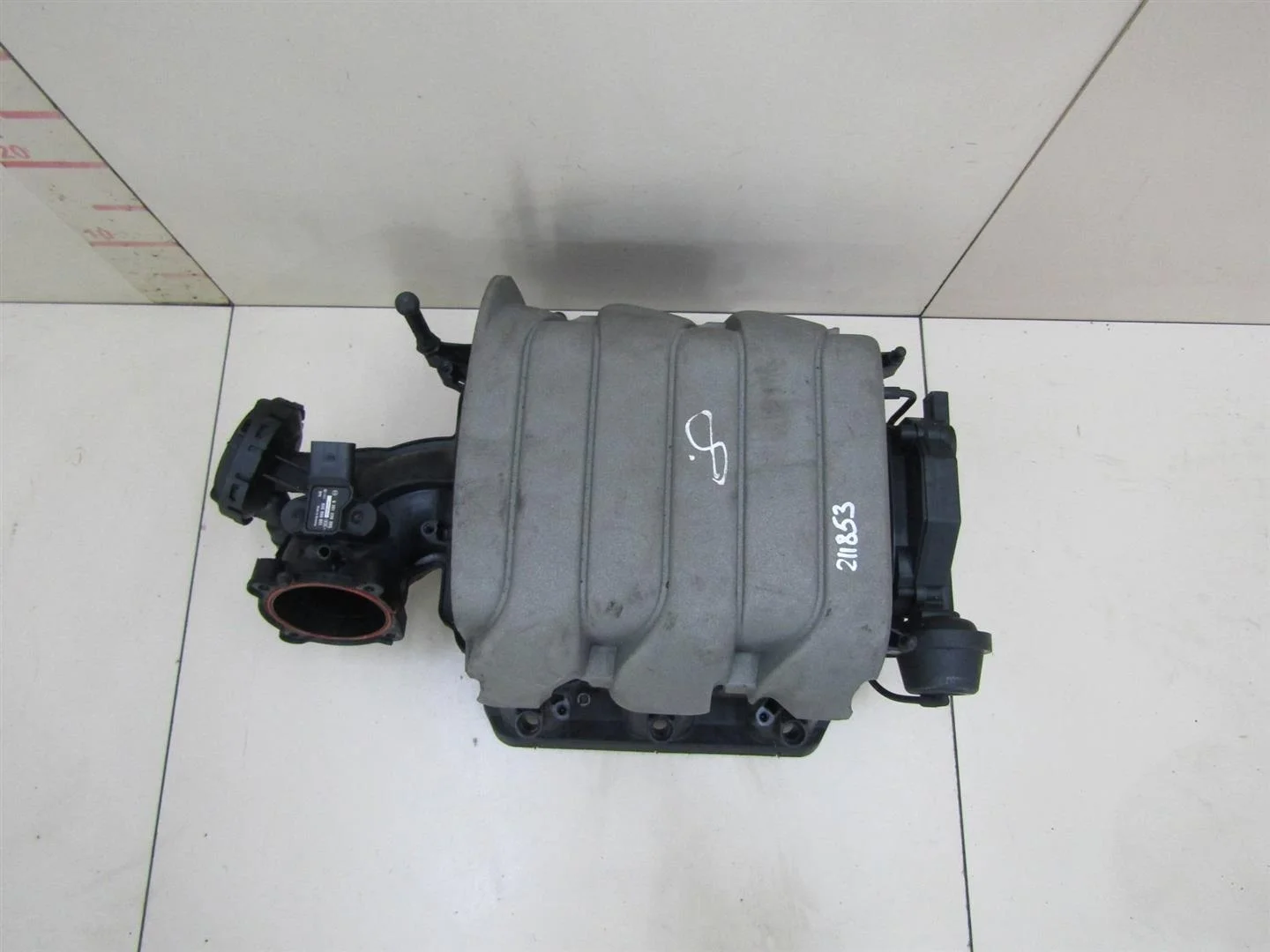 Коллектор впускной Audi A6 (C6,4F) 2005-2011  [06E133201L]  2.4 24V BDW в Вологде