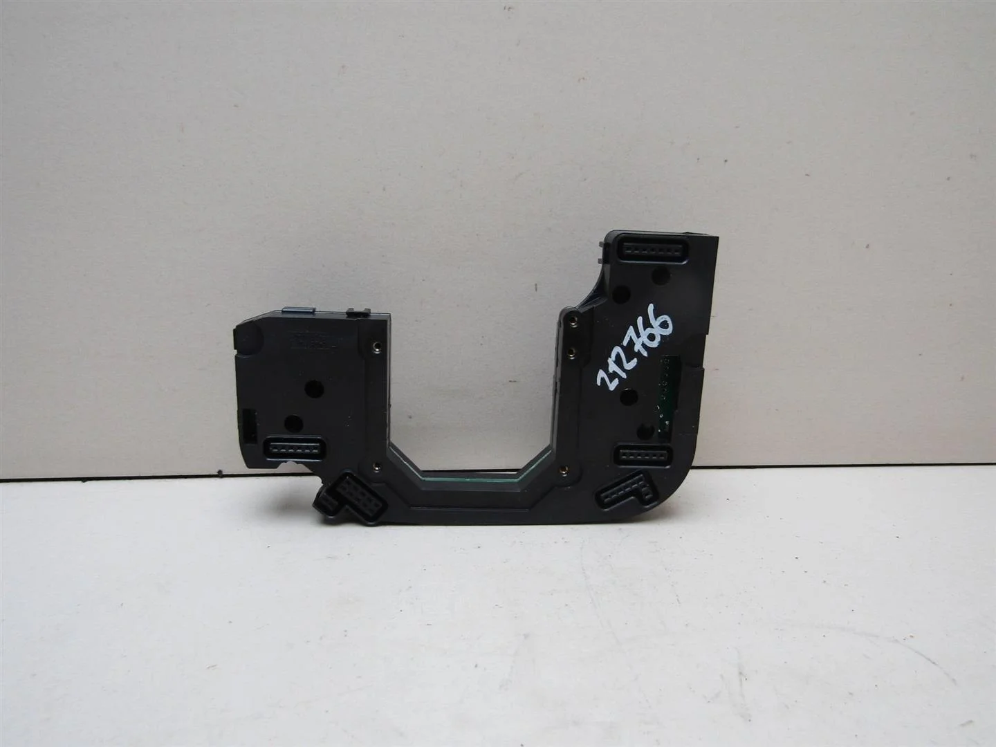 Блок электронный Audi Allroad quattro 2005-2012  [4F0953549D]  в Вологде