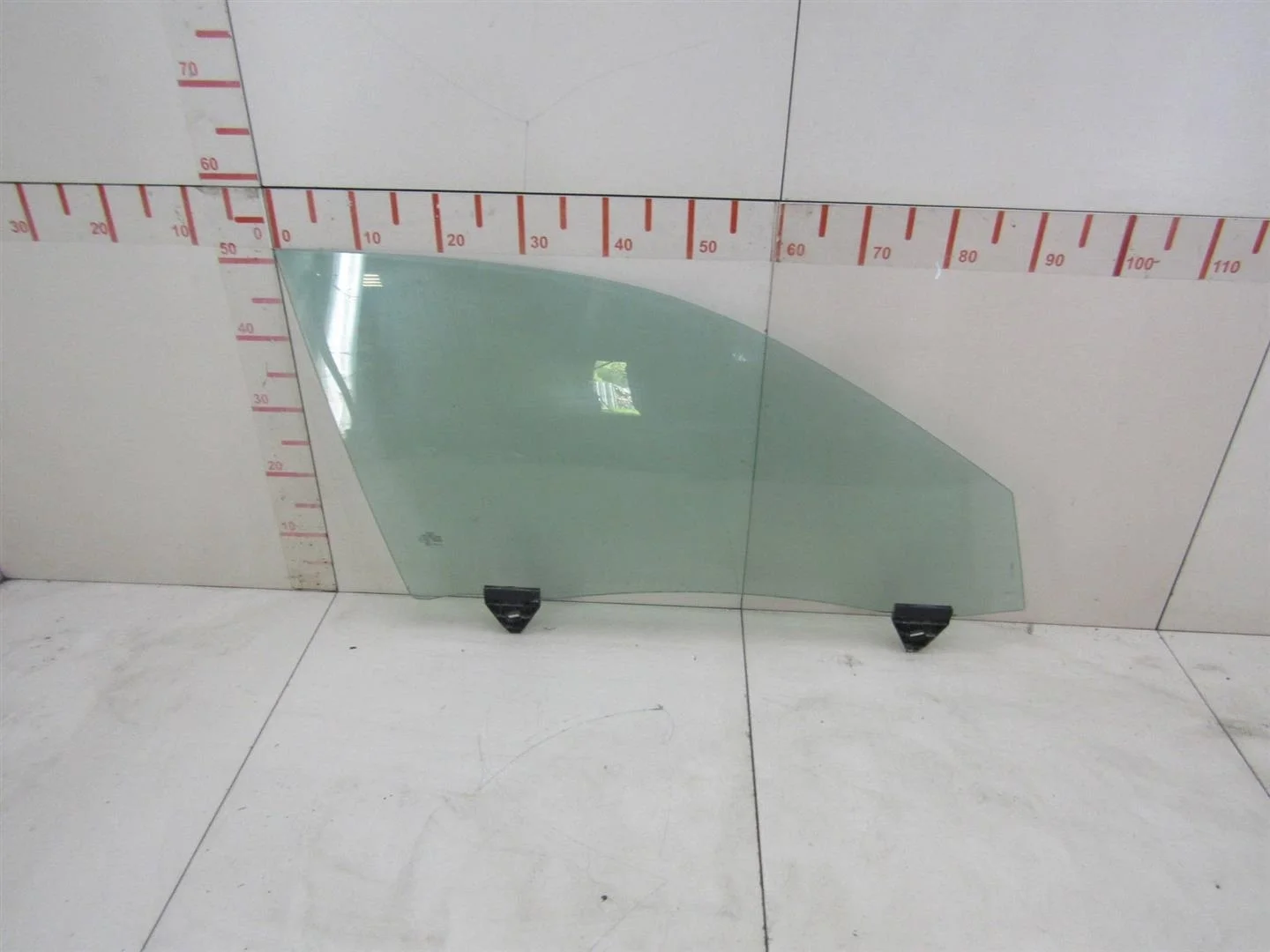 Стекло двери передней правой Audi A4 (B6) 2000-2004  [8E0845022D]  в Вологде