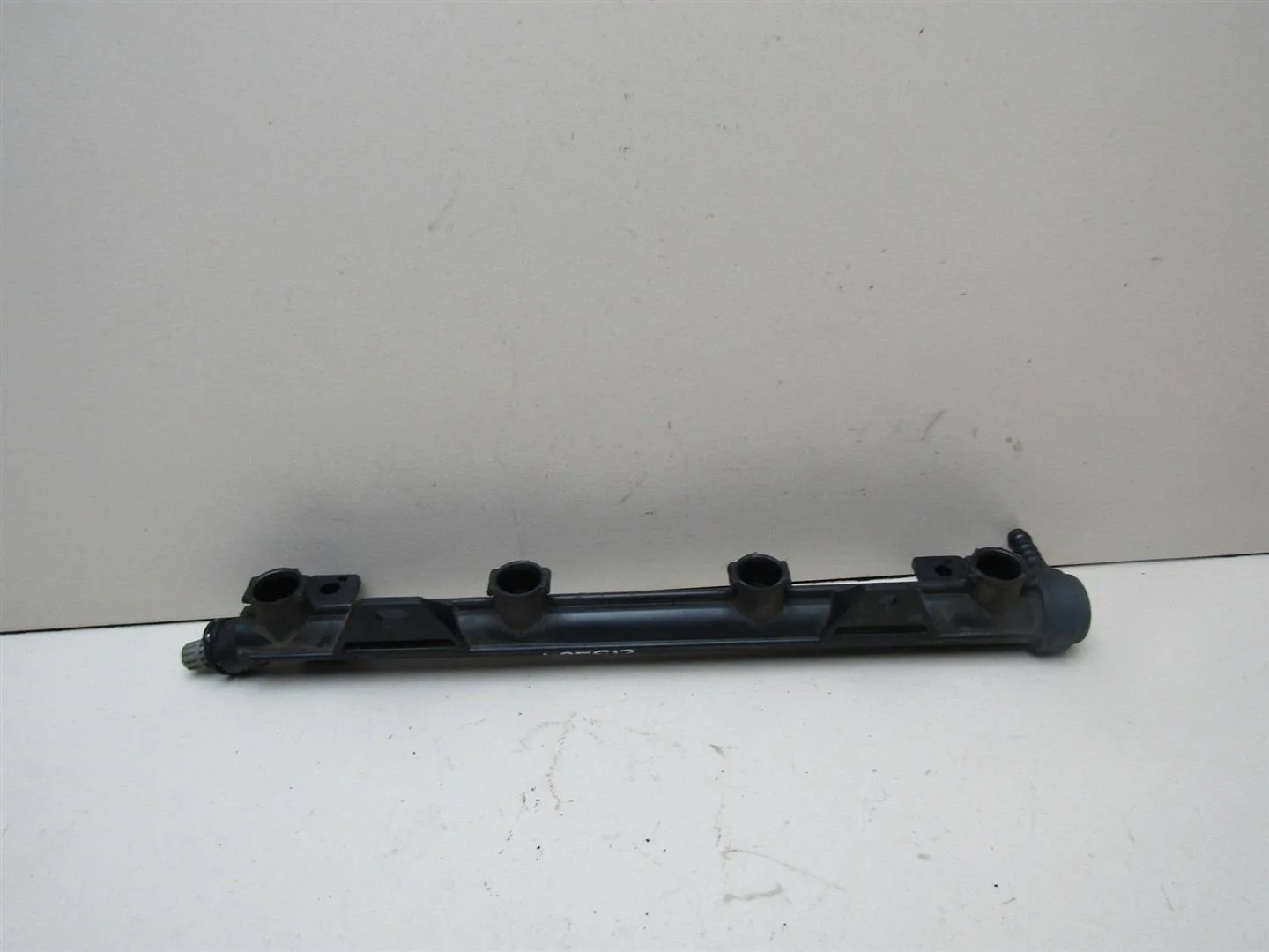 Рейка топливная (рампа) VW Polo (Sed RUS) 2011-2020  [036133320C]  1.6 CFNA в Вологде