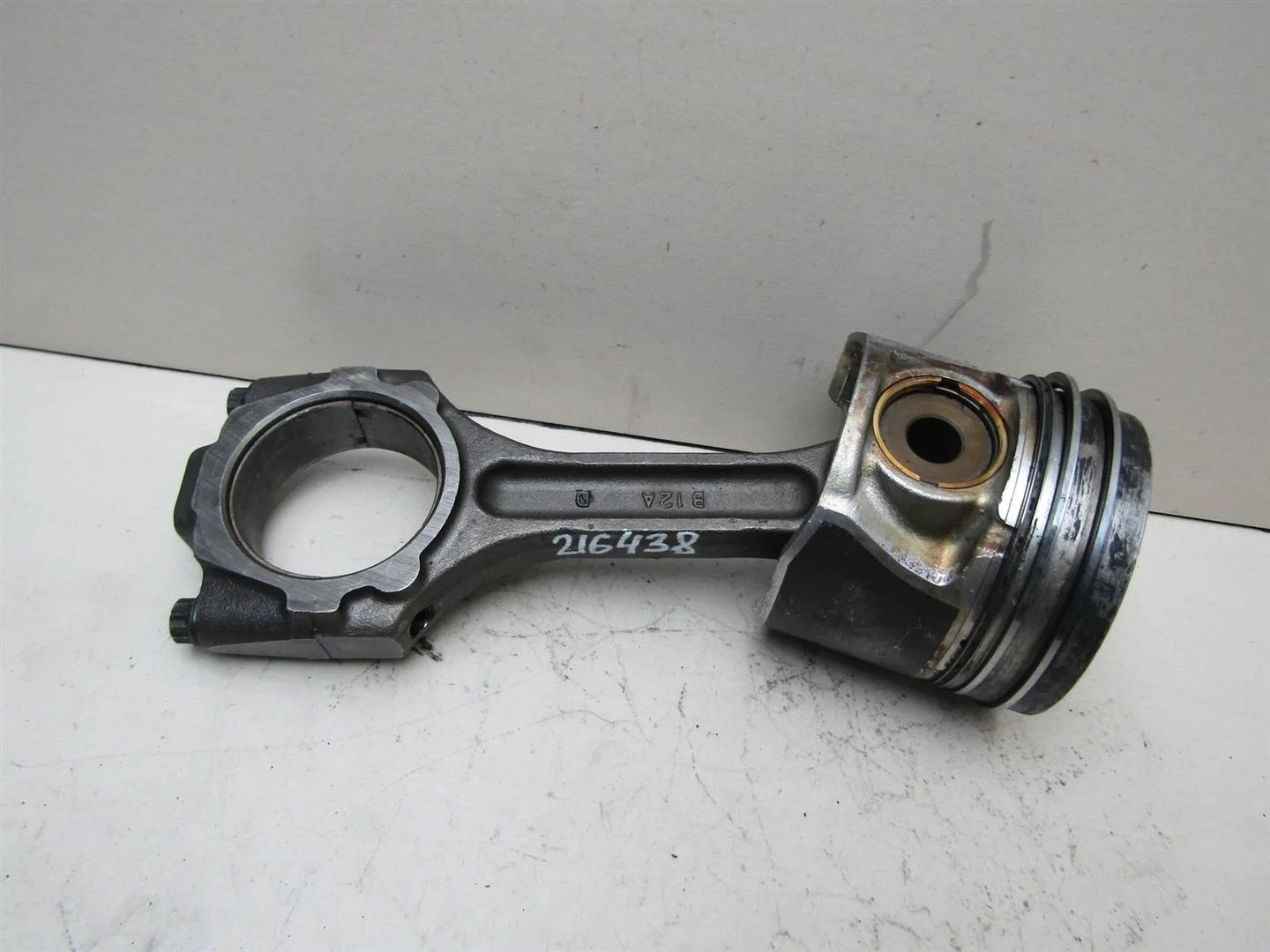 Шатун Hyundai Sonata V (NF) 2005-2010  [2351027400]  2.0 D4EA  в Вологде