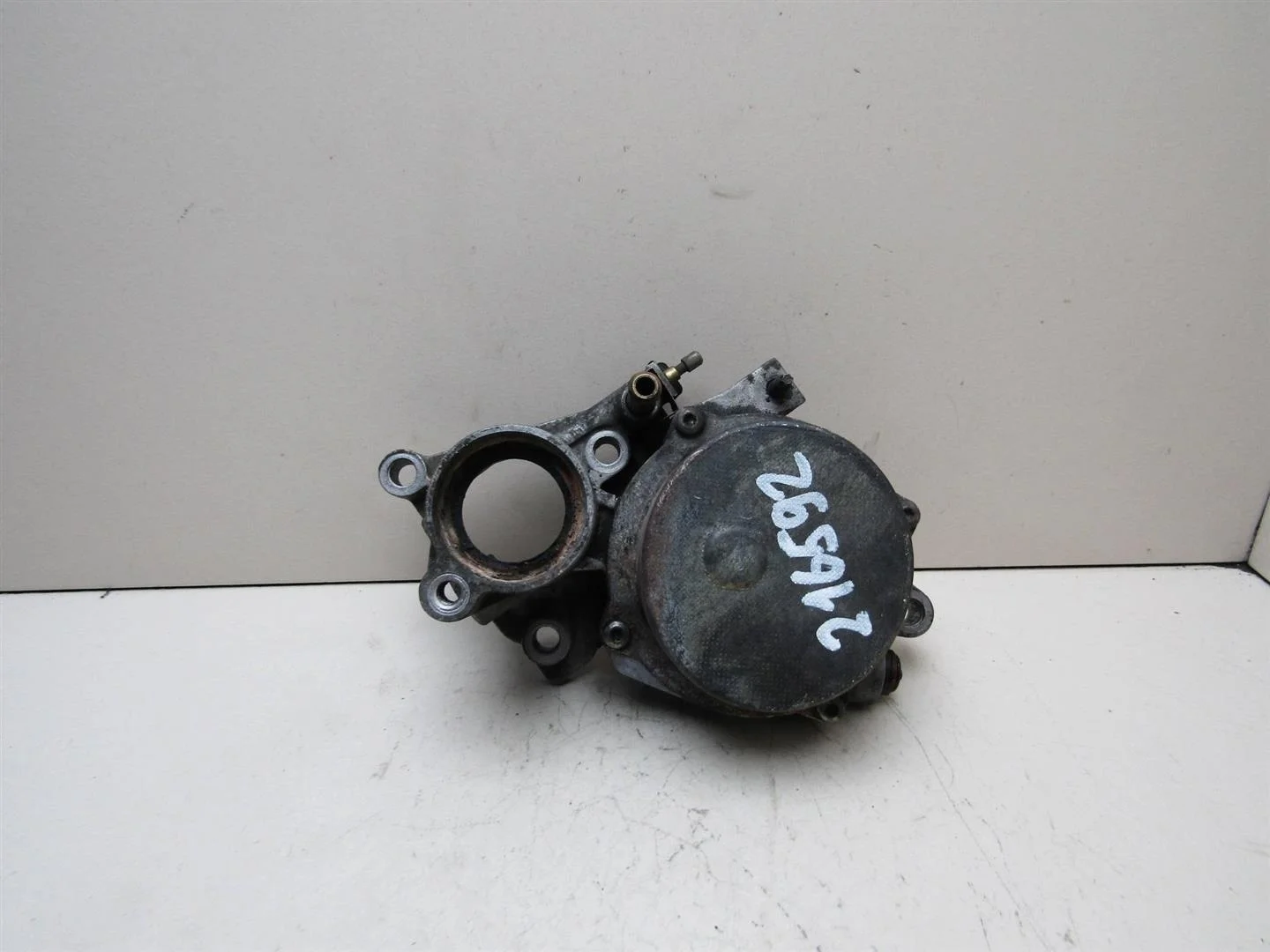 Насос вакуумный Ford Transit (FA) 2000-2006  [XS7Q2A451BH]  2.0 D3FA в Вологде