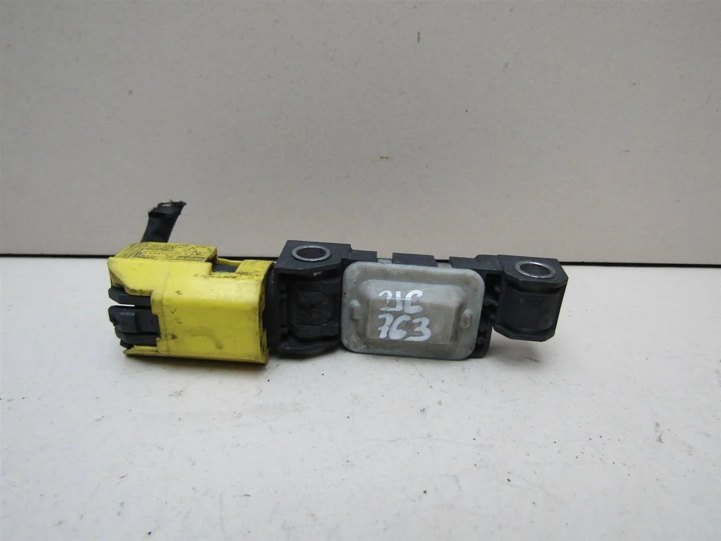 Датчик AIR BAG VW Touareg 2002-2010  [7L0909606D]  в Вологде
