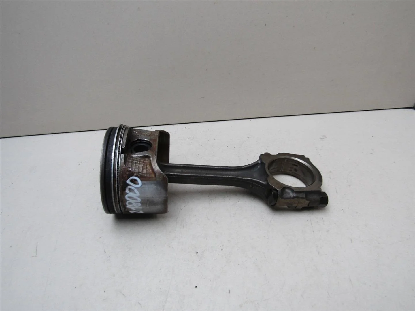 Шатун Nissan Primera P11E 1996-2002  [121004M50A]  1.3-1.8 в Вологде
