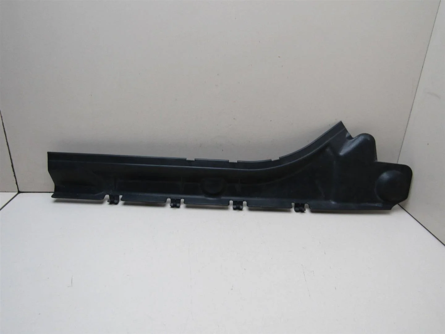 Накладка декоративная Mercedes Benz W221 2005-2013  [A2218890425]  в Вологде
