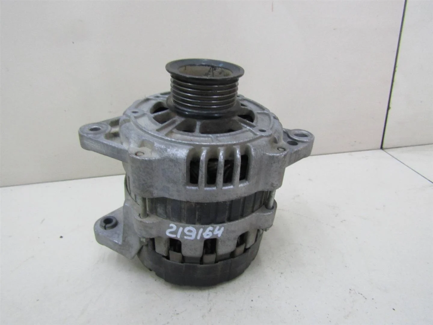 Генератор Chevrolet Aveo (T250) 2005-2011  [96540541]  1.4 16V F14D3 в Вологде