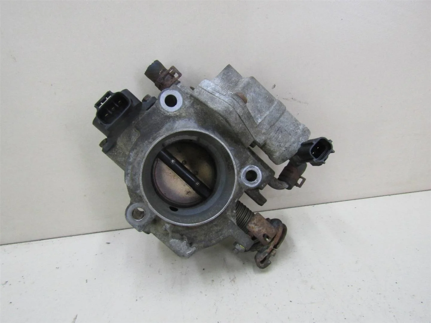 Заслонка дроссельная Mazda Mazda 3 (BK) 2002-2009  [Z60113640C]  1.6 16V Z6 в Вологде