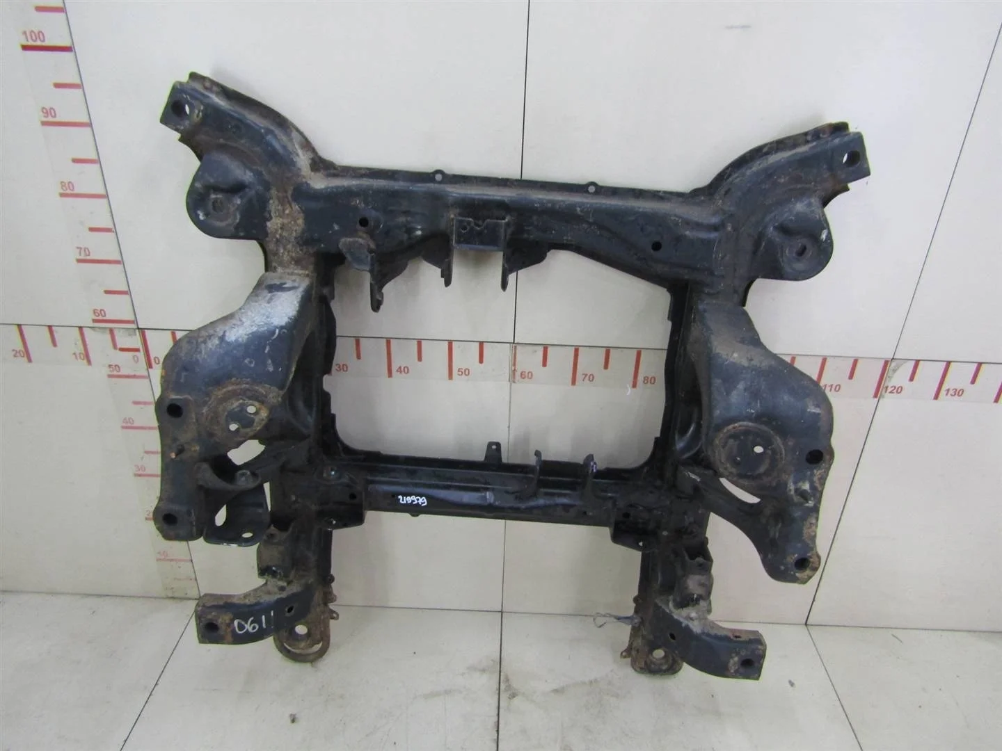 Балка подмоторная Suzuki Grand Vitara 2006-2015  [4580080K00]  в Вологде