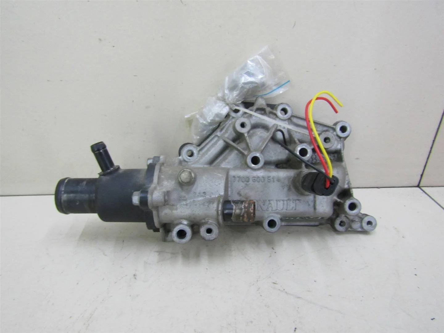Корпус термостата Renault Megane II 2002-2009  [7700600514]  1.4 1.6 1.8 16V в Вологде
