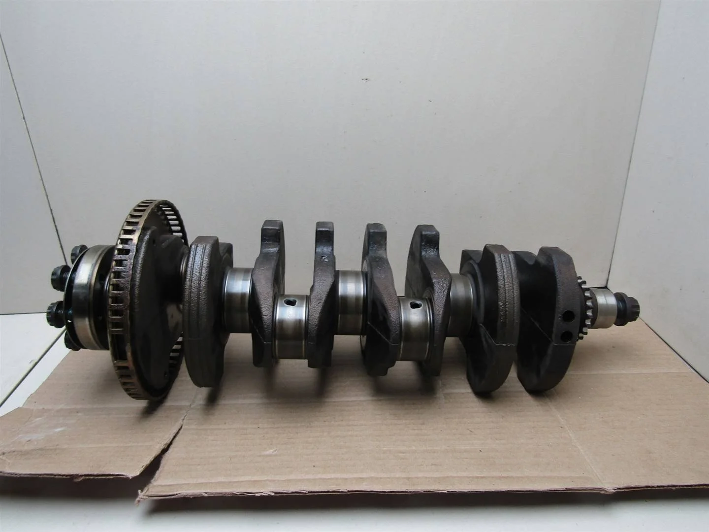 Коленвал Audi A4 (B7) 2005-2007  [06A105021AR]  1.8 2.0 в Вологде