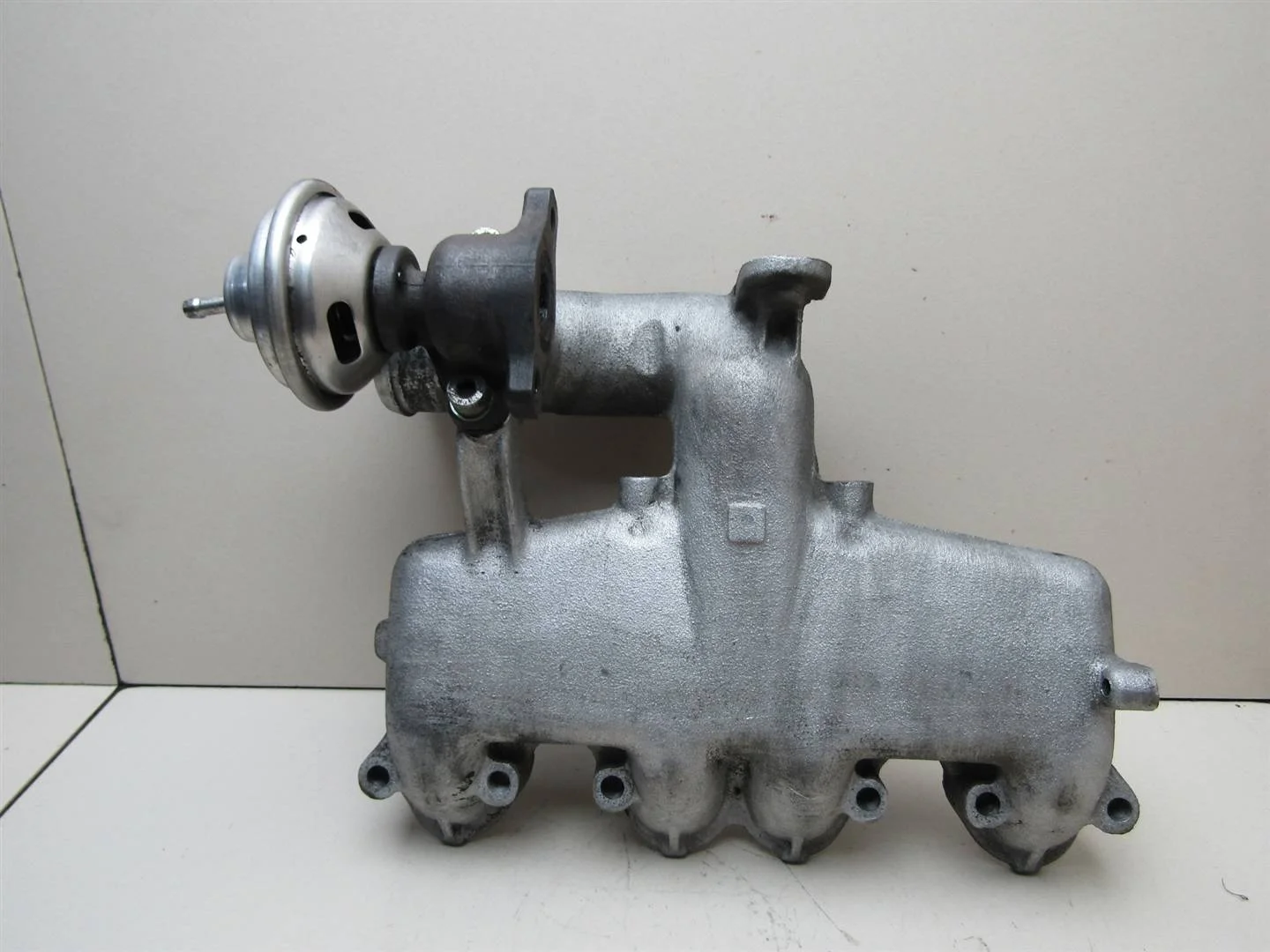 Коллектор впускной VW Passat (B5) 1996-2000  [028129713K]  1.9 TDI в Вологде