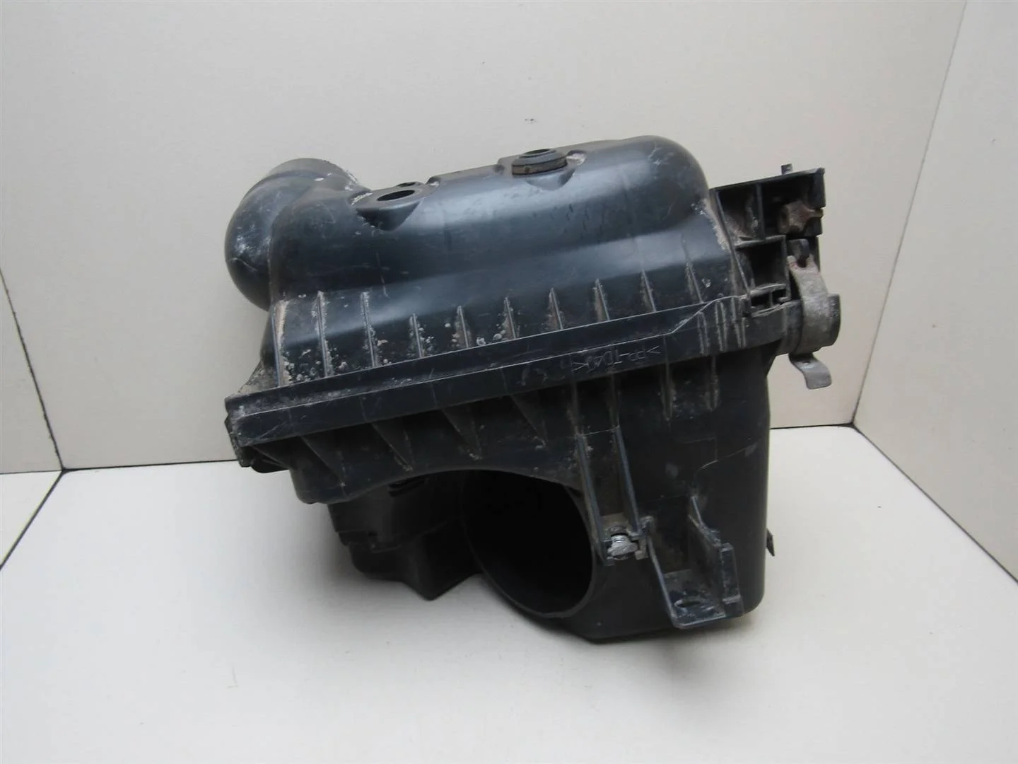 Корпус воздушного фильтра Toyota Auris (E15) 2006-2012  [177010D140]  1.6 1ZRFE  в Вологде