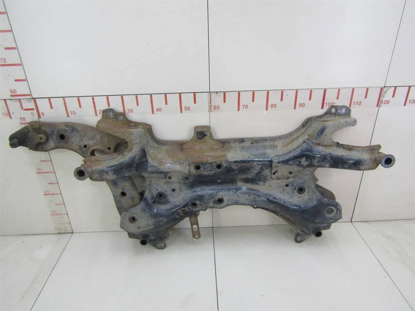 Балка подмоторная Toyota Auris (E15) 2006-2012  [5120102101]  1.6 1ZRFE  в Вологде