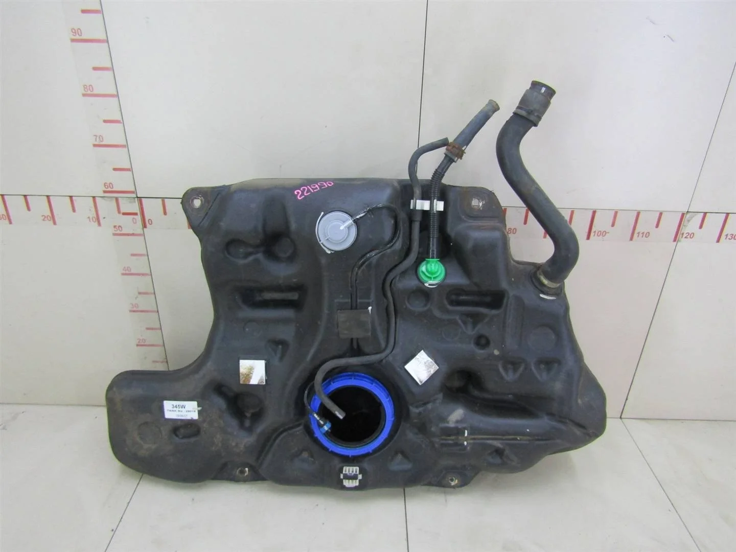 Бак топливный Toyota Auris (E15) 2006-2012  [7700102250]  1.6 1ZRFE  в Вологде
