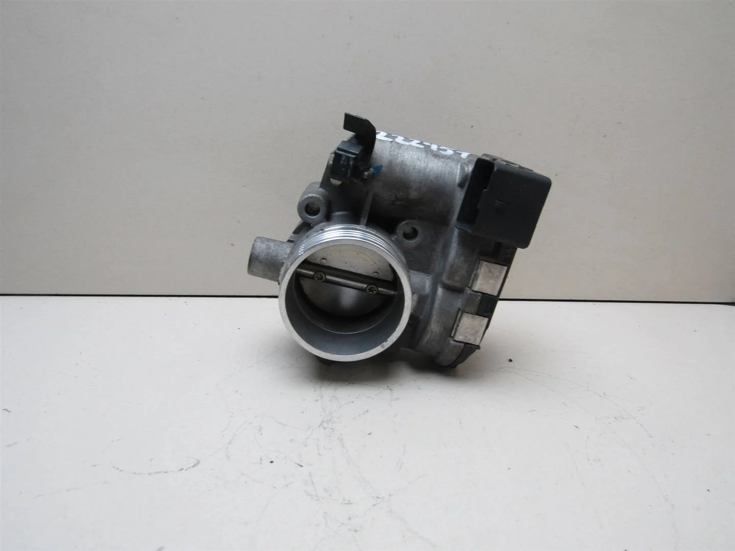 Заслонка дроссельная Citroen C4 2005-2011  [1635Q9]  1.6 16V NFU в Вологде