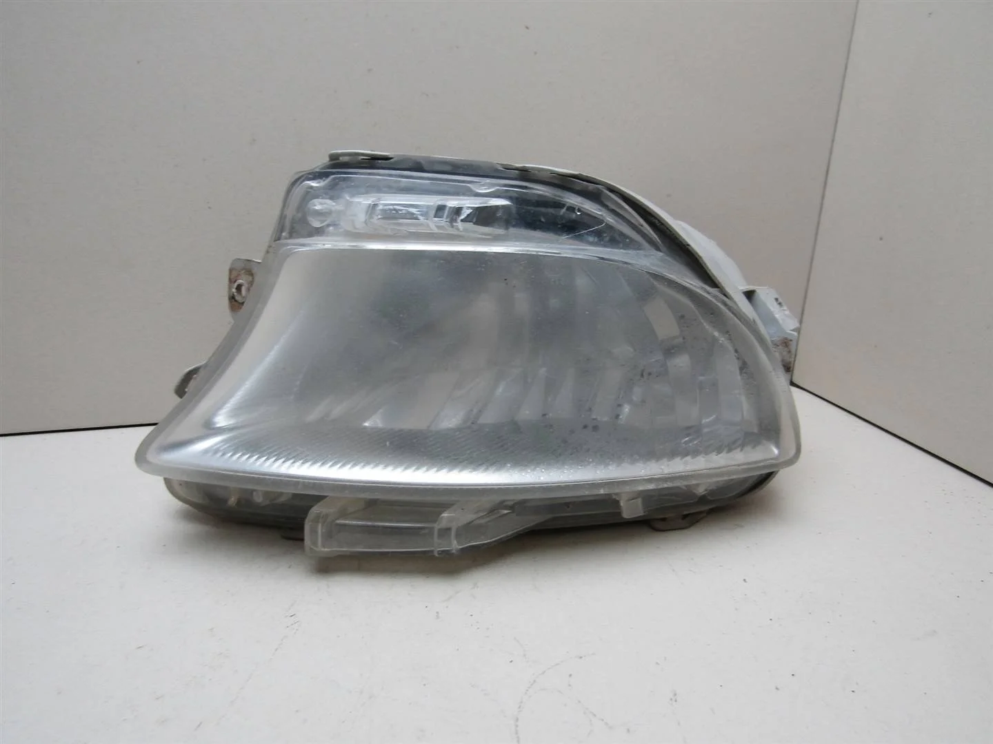 Фара противотуманная левая Lexus LS (USF4) 2006-нв  [8122150090]  4.6 32v 1UR-FSE в Вологде