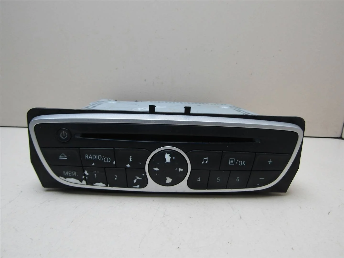 Магнитола Renault Megane III 2009-нв  [281150030R]  1.5 8V DCI K9K834 в Вологде