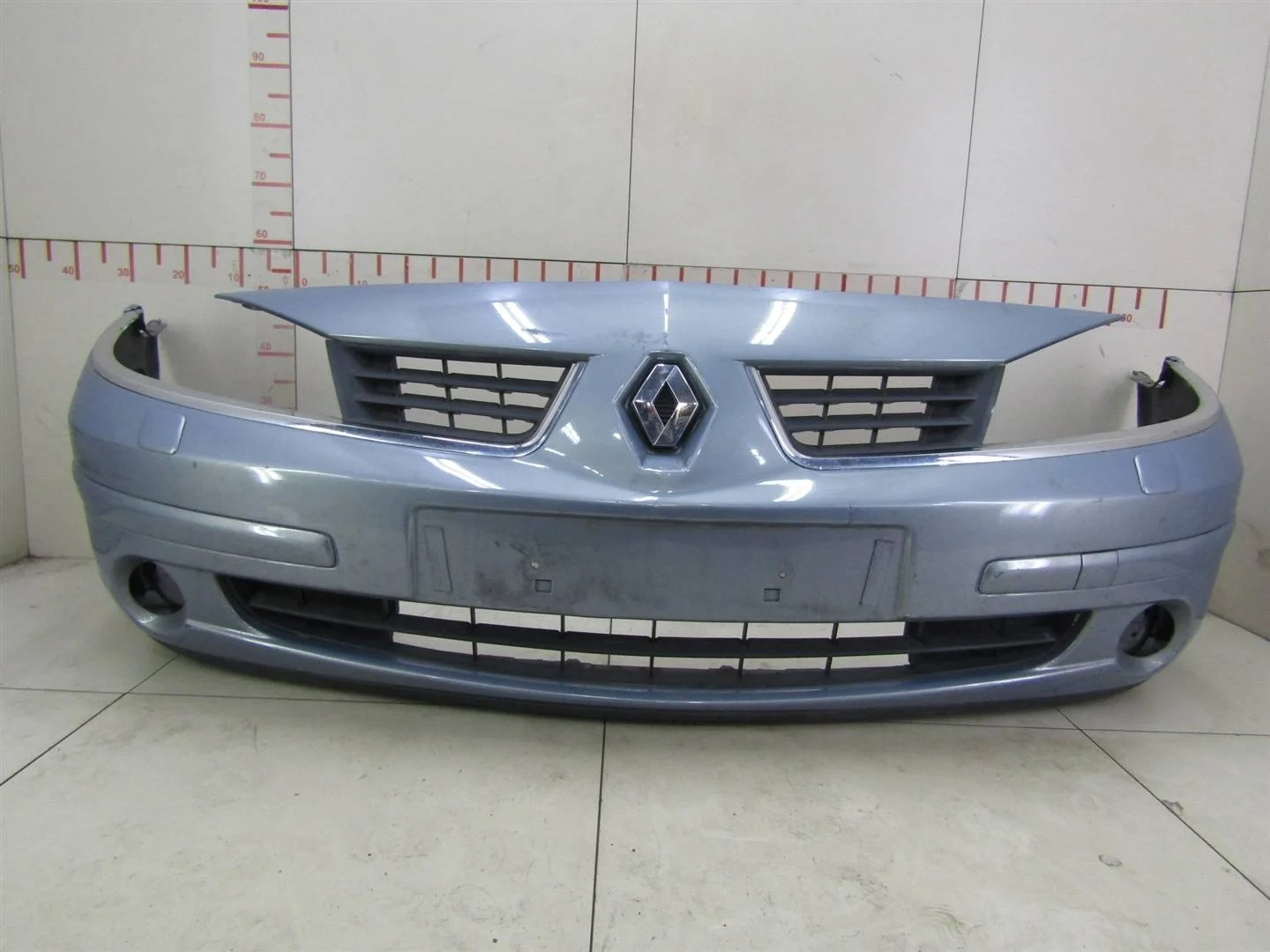Бампер передний Renault Laguna II 2001-2008  [7701476242 ]  в Вологде