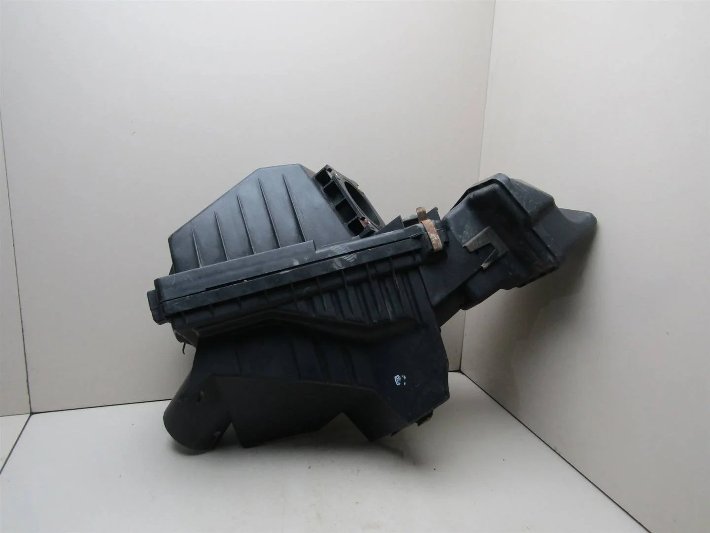 Корпус воздушного фильтра Nissan Primera P12E 2002-2007  [16500BM70A]  1.6 QG16DE в Вологде