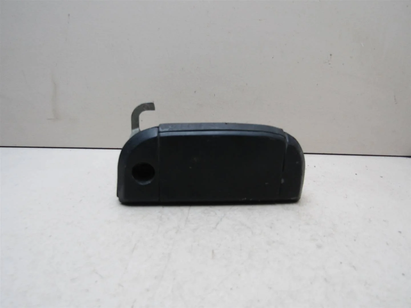 Ручка двери передней наружная правая VW Transporter T4 1996-2003  [701837206]  в Вологде