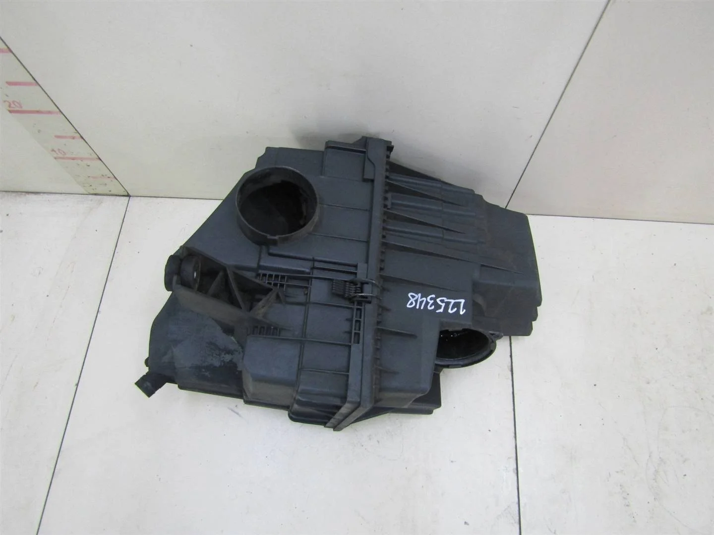 Корпус воздушного фильтра VW Transporter T5 2003-2015  [7H0129607L]  1.9 2.5 в Вологде