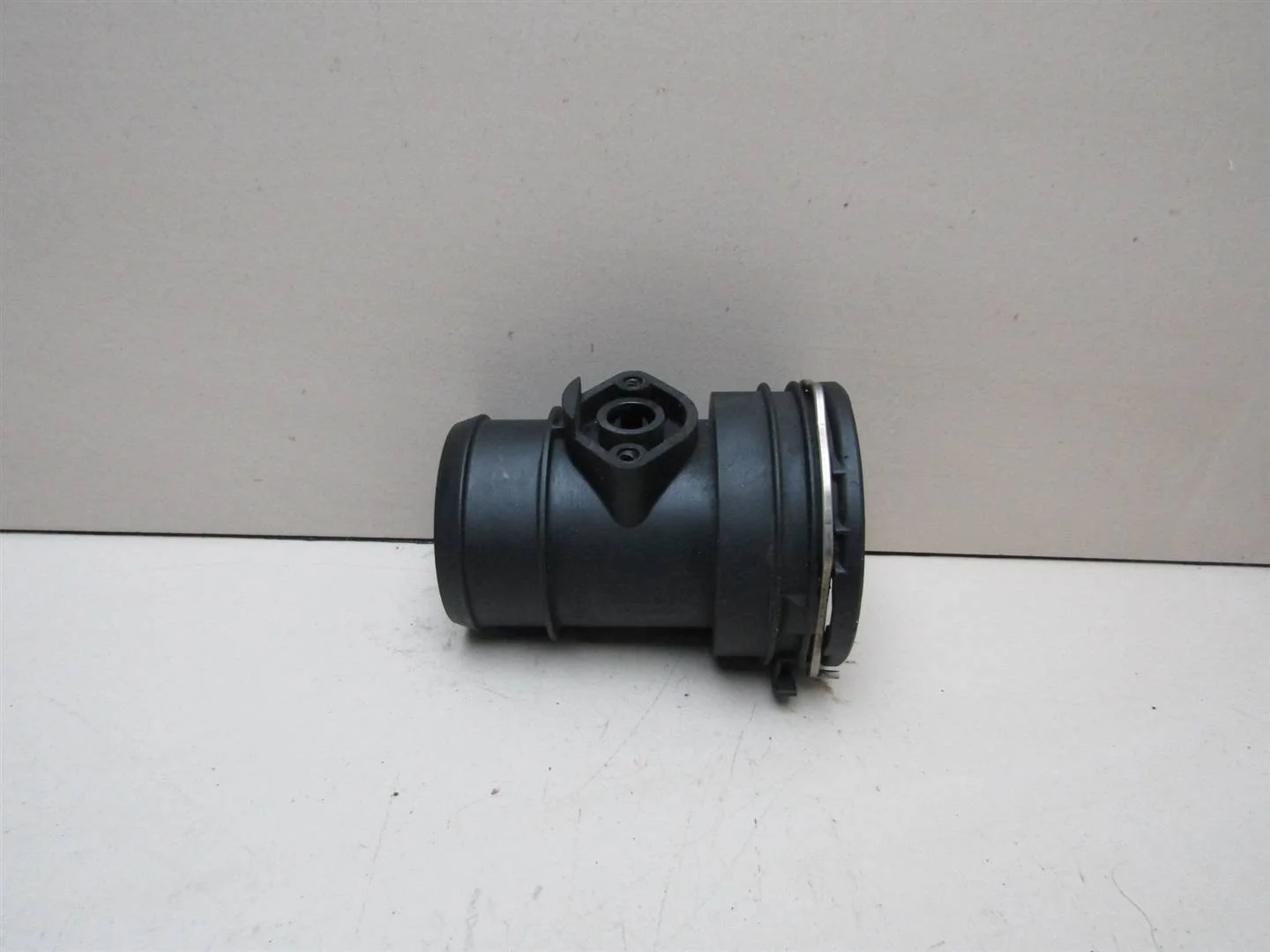 Патрубок интеркулера VW Transporter T5 2003-2015  [7H0145955L]  2.5 в Вологде