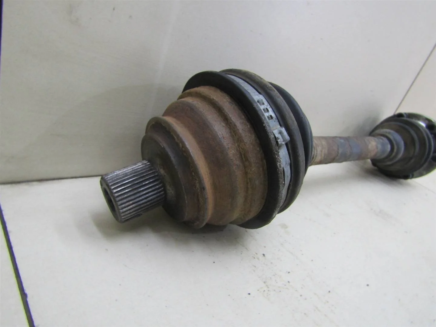 Полуось передняя VW Transporter T4 1996-2003  [JZW407449FX]  2.5 в Вологде