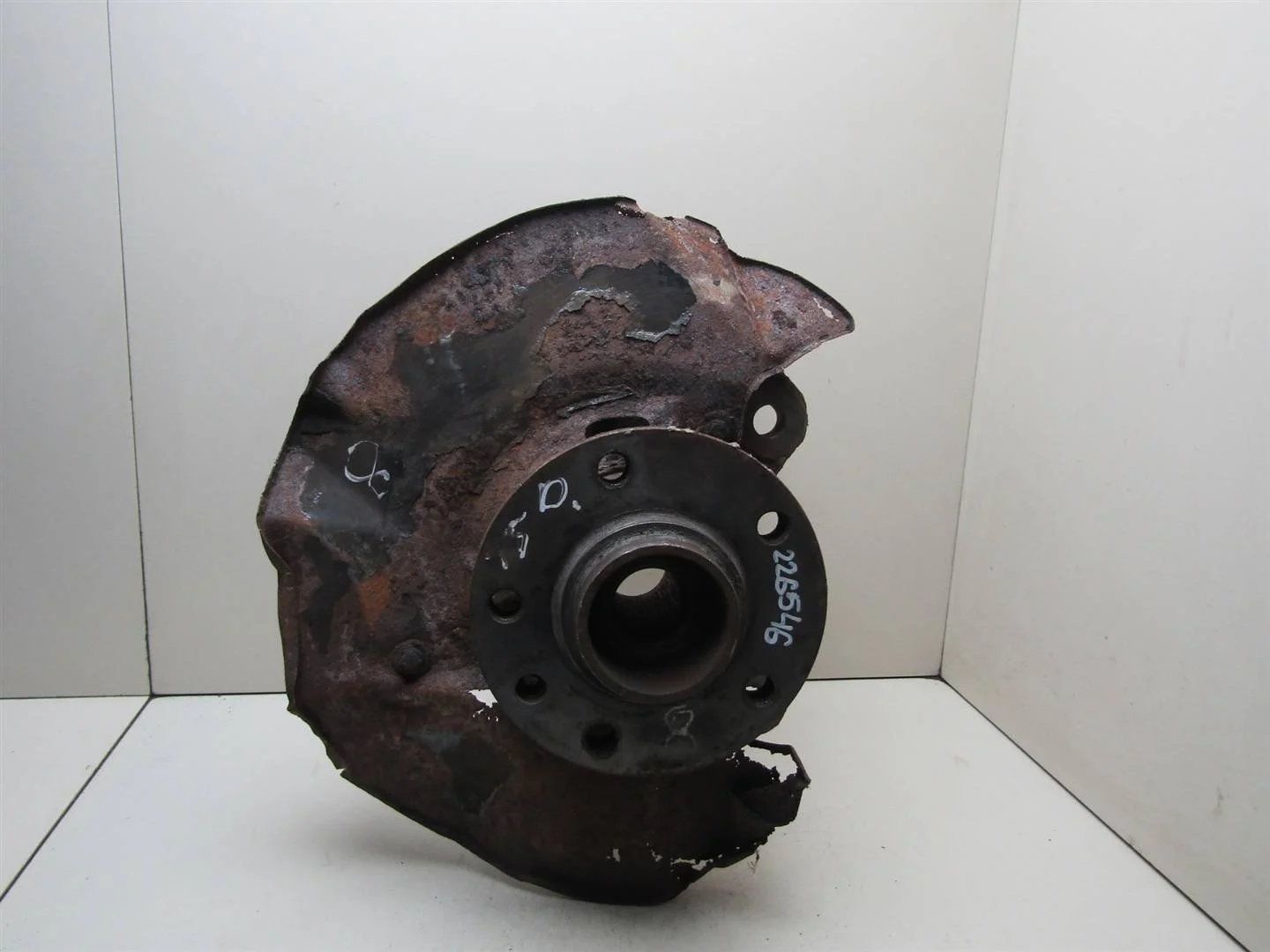 Кулак поворотный передний правый VW Transporter T5 2003-2015  [7H0407258G]  в Вологде