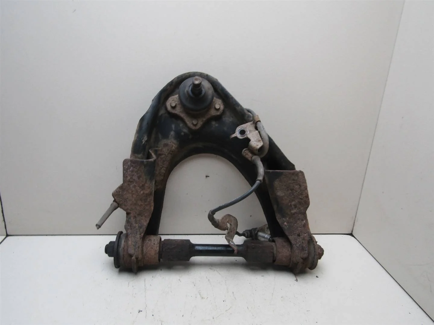 Рычаг передний верхний правый Ford Ranger 2006-2012  [1522050]  2.5 16V WL в Вологде