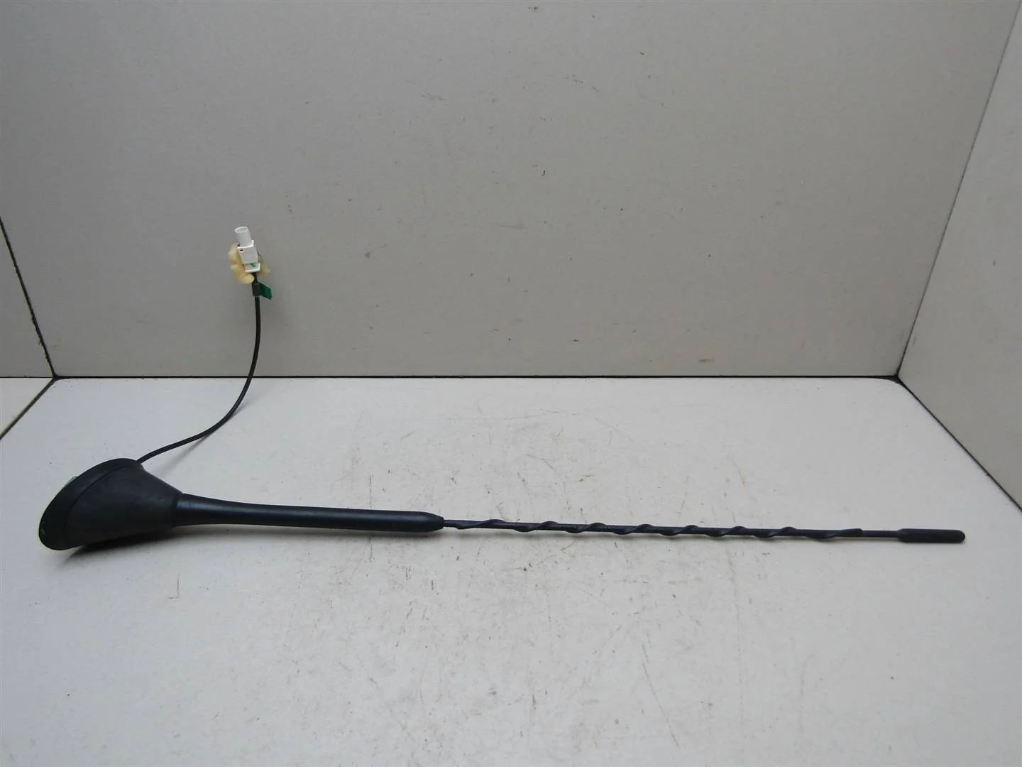 Антенна VW Polo (Sed RUS) 2011-2020  [5L0035501]  1.6 CFNA в Вологде