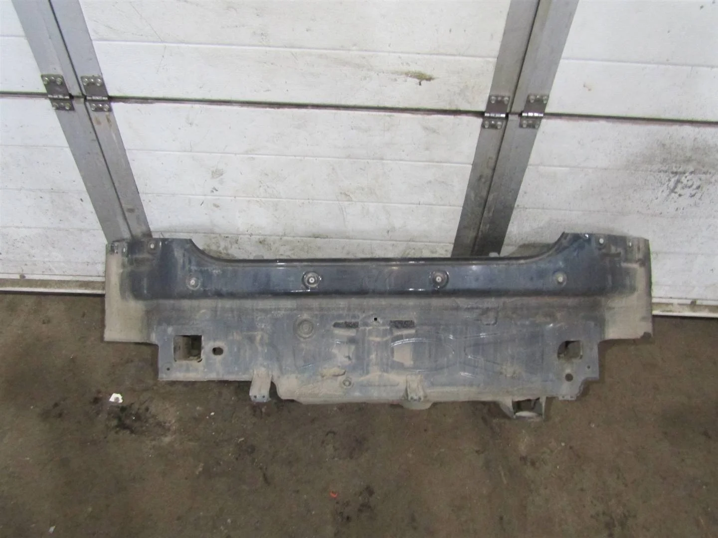 Панель задняя VW Polo (Sed RUS) 2011-2020  [6RU813301]  1.6 CFNA в Вологде