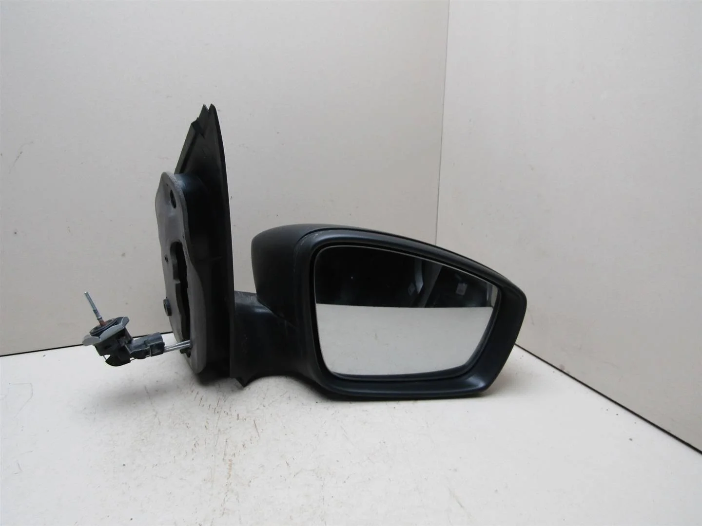 Зеркало правое механическое VW Polo (Sed RUS) 2011-2020  [6RU857508N9B9]  1.6 CFNA в Вологде