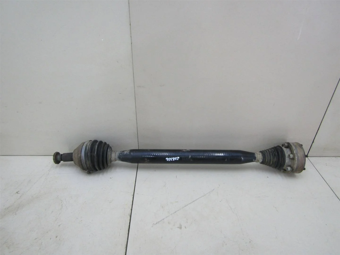Полуось передняя правая VW Polo (Sed RUS) 2011-2020  [6R0407762K]  1.6 CFNA в Вологде