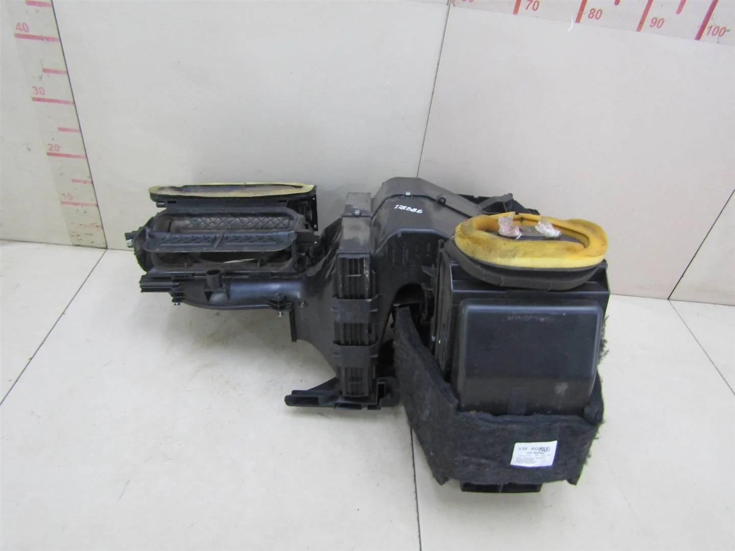 Корпус отопителя VW Polo (Sed RUS) 2011-2020  [6Q1819351A]  1.6 CFNA в Вологде