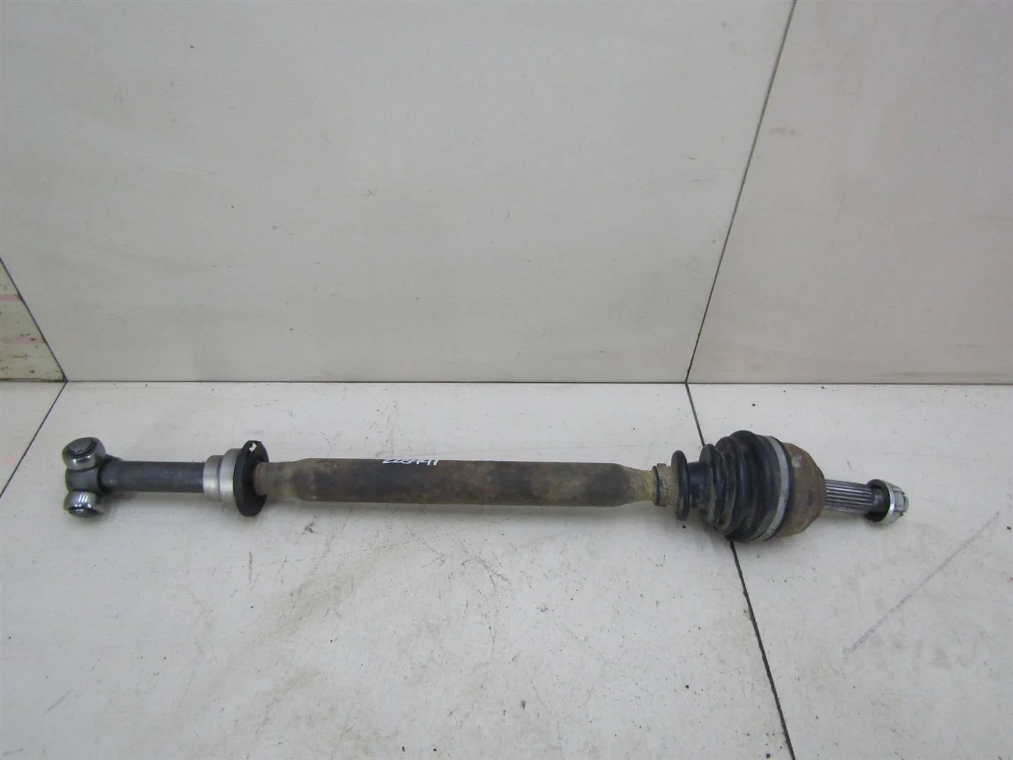 Полуось передняя левая Renault Logan 2005-2014  [391016391R]  1.4 K7J710 в Вологде