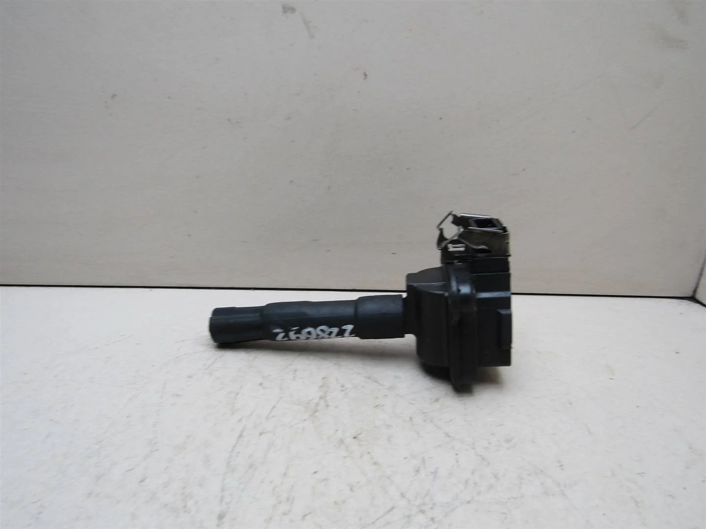 Катушка зажигания VW Passat (B5) 1996-2000  [058905105]  в Вологде