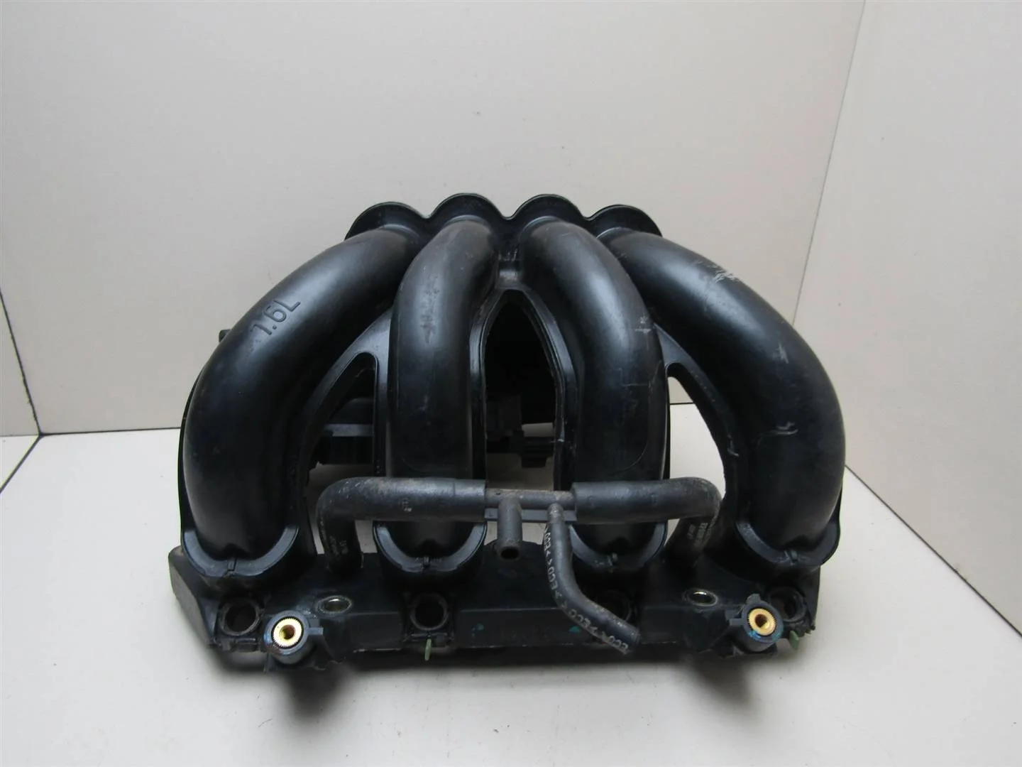 Коллектор впускной Ford Focus I 1998-2004  [1148347]  1.6 8V CDDA Zetec RoCam в Вологде