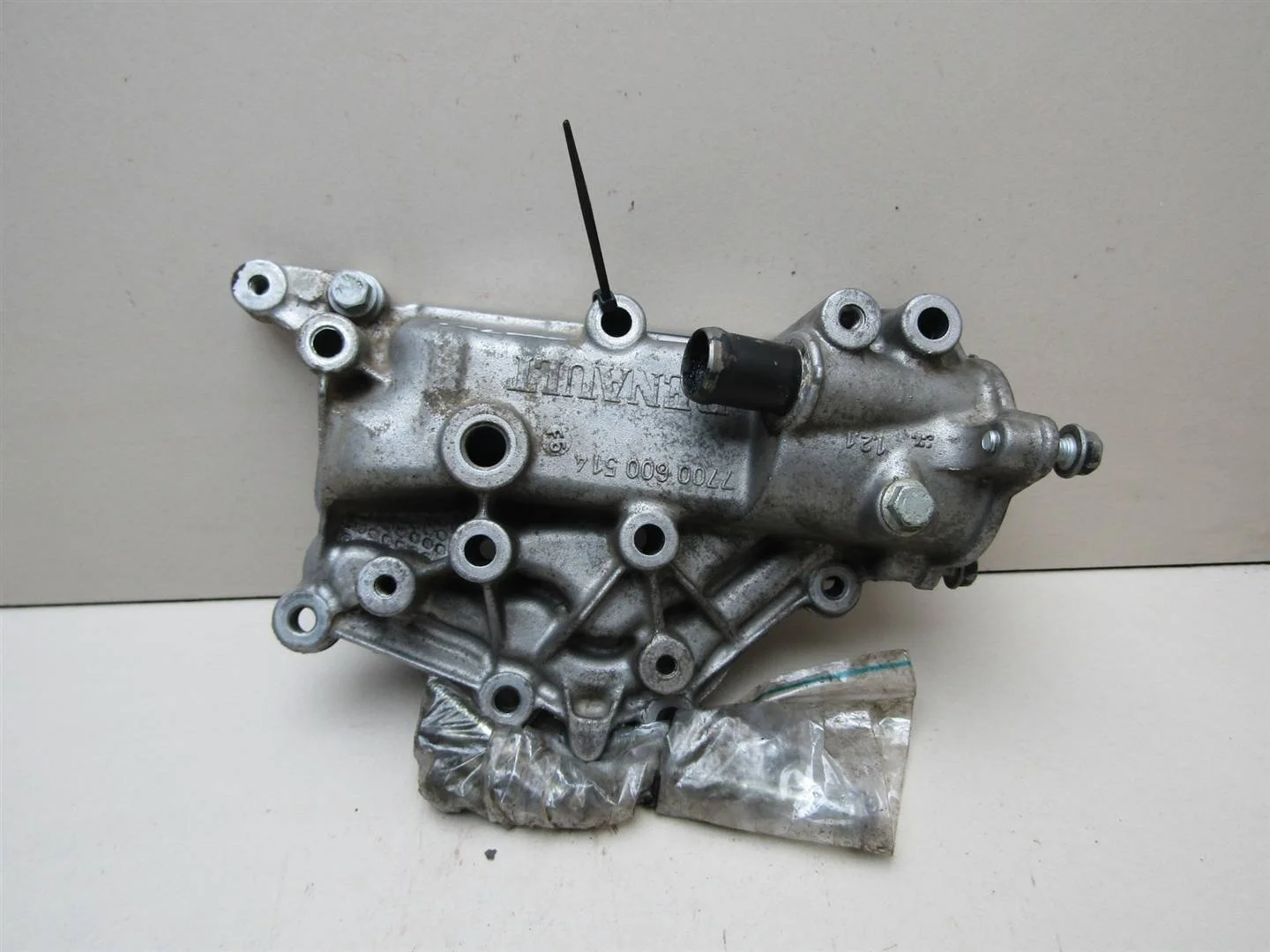 Корпус термостата Renault Megane II 2002-2009  [7700600514]  1.4 1.6 1.8 16V в Вологде