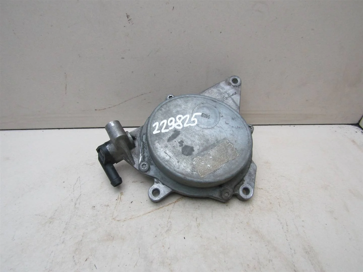 Насос вакуумный Kia Sorento 2002-2009  [288104A402]  2.5 CRDI D4CB в Вологде