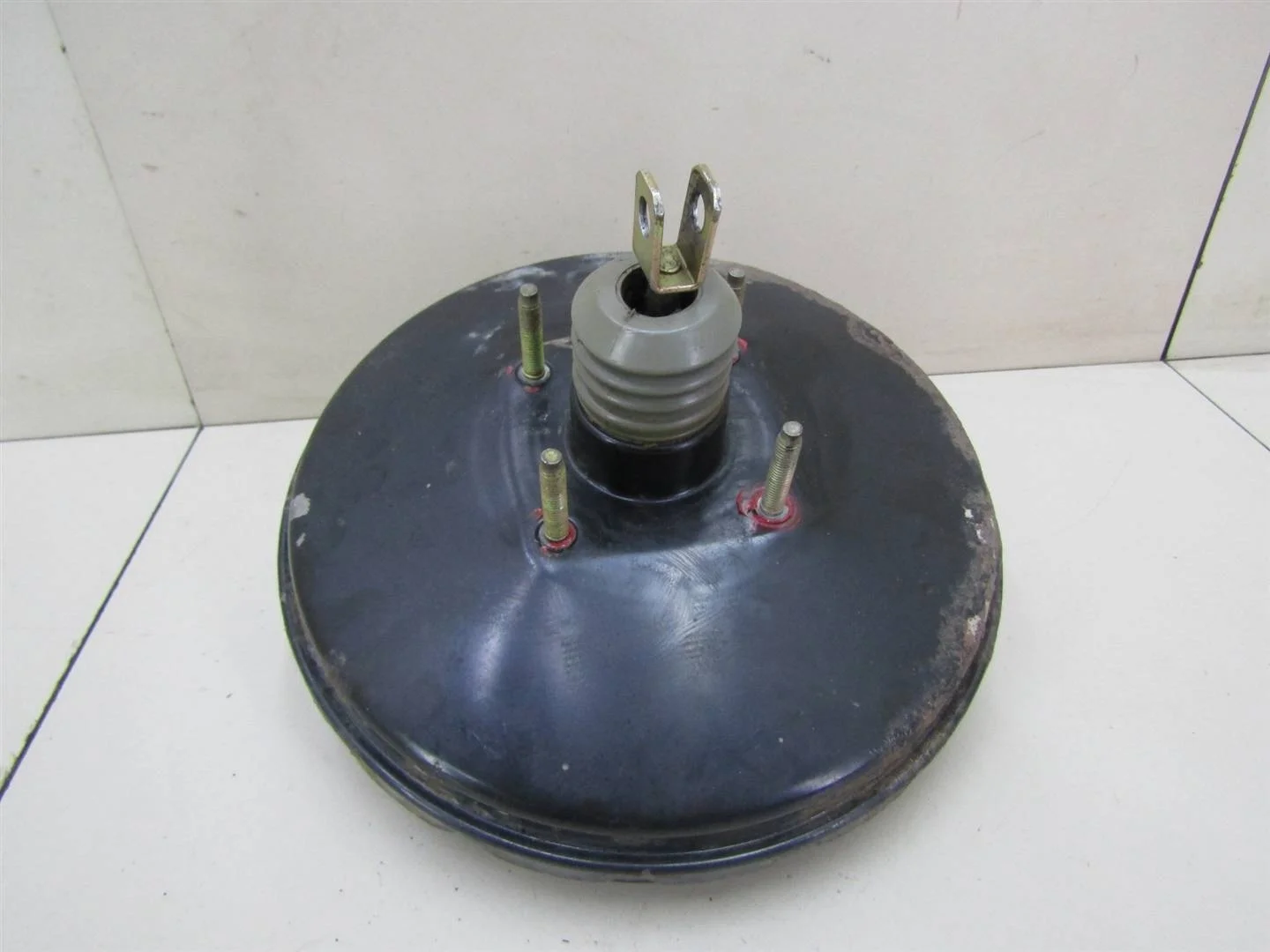 Усилитель тормозов вакуумный Ford Focus I 1998-2004  [98AB2B195AG]  2.0 8V SPLIT PORT в Вологде