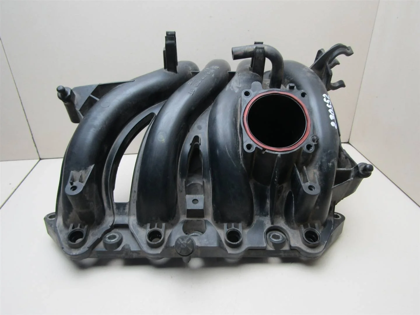 Коллектор впускной Skoda Octavia (A5 1Z-) 2004-2013  [036129709GT]  1.4 BUD в Вологде