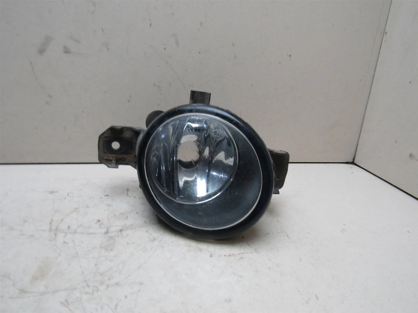 Фара противотуманная левая Nissan Qashqai (J10) 2006-2014  [261558992A]  в Вологде