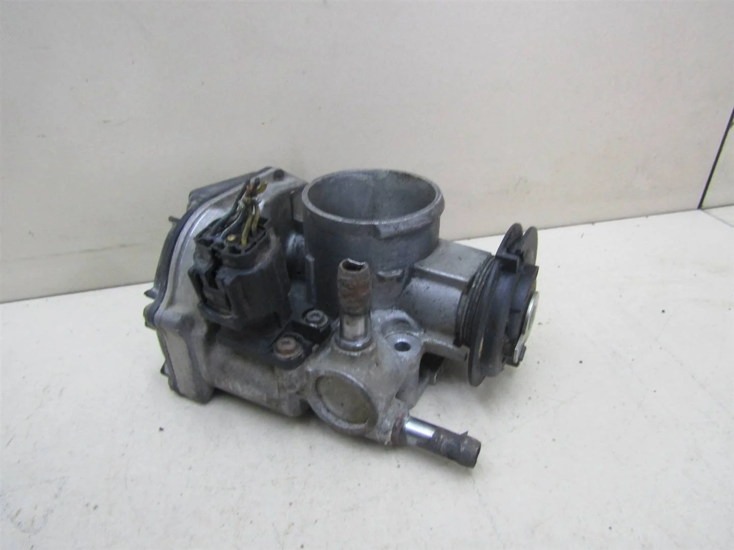 Заслонка дроссельная Chevrolet Lacetti 2004-2013  [96394330]  1.4 F14D3 в Вологде